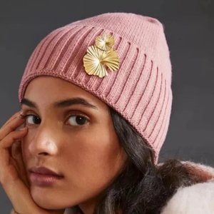 new Anthropologie Maeve Embellished Flourish Beanie in Pink